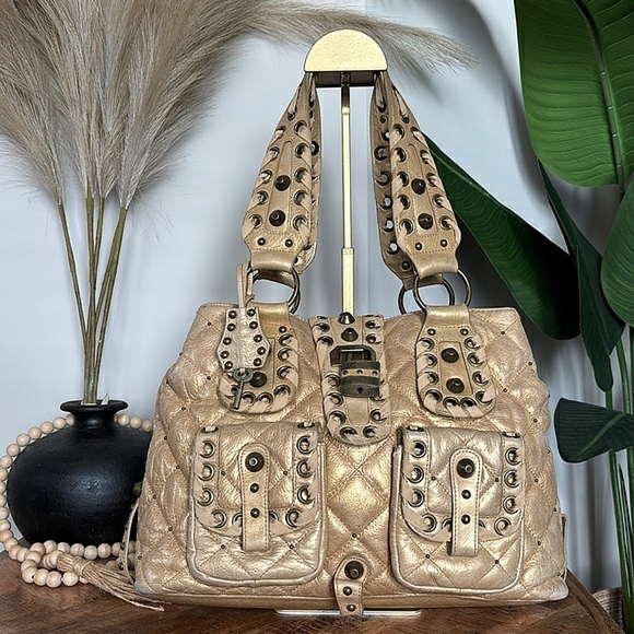 Betsey Johnson Handbags - HTF Vintage BETSEY JOHNSON 💛🔐Gold Quilted Leather Padlock Bag